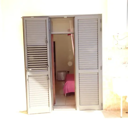 Soleluna בית הארחה וגלי