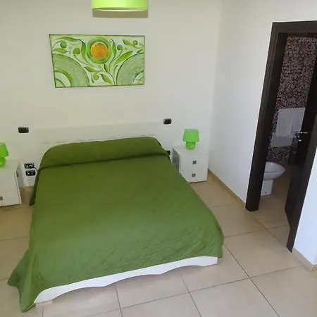 Soleluna בית הארחה