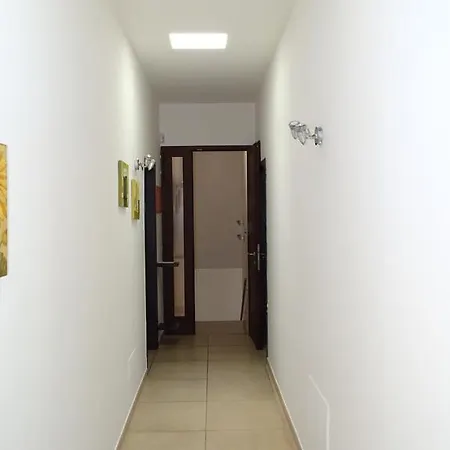 Soleluna 4* וגלי