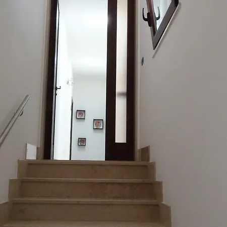 בית הארחה Soleluna וגלי